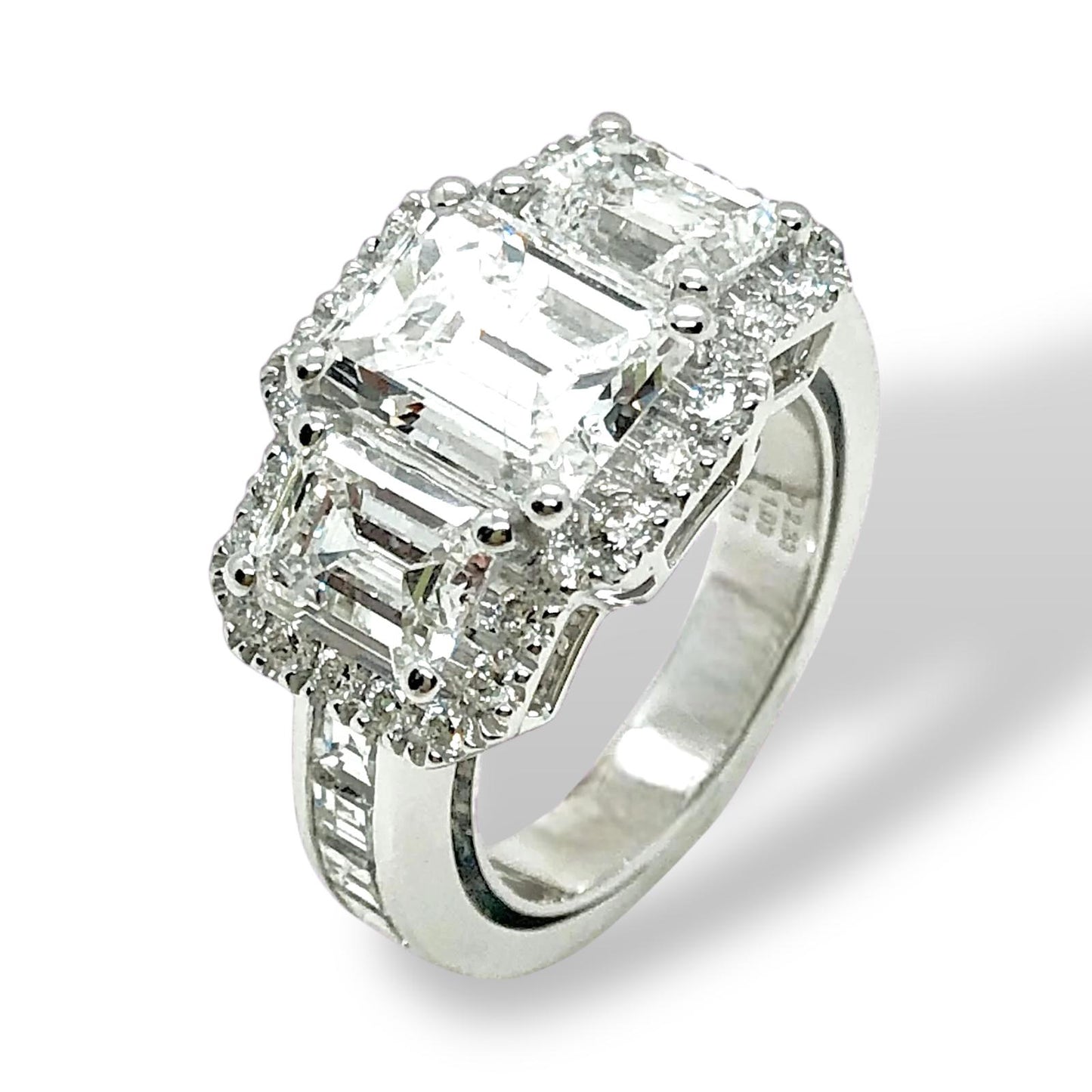 Anello