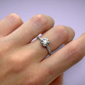 Anello in oro kt18 con diamante taglio brillante ct1,50 G SI2 certificato IGI e con diamanti ct0,21 F VS