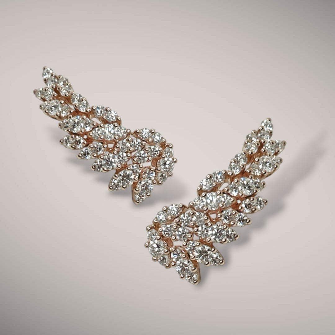 Orecchini in oro kt18 con diamanti fancy shape ct1,77 F VS