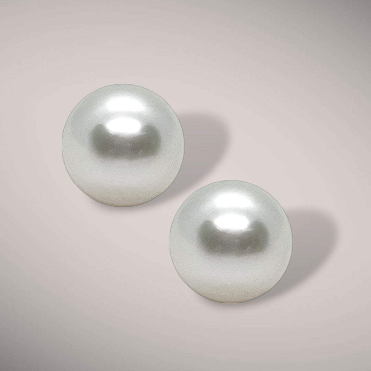 Orecchini in oro kt18 con perle australiane naturali coltivate 12,5mm