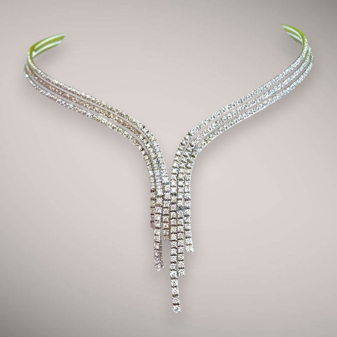 Collana in oro kt18 con diamanti taglio brillante ct6,15 F VS