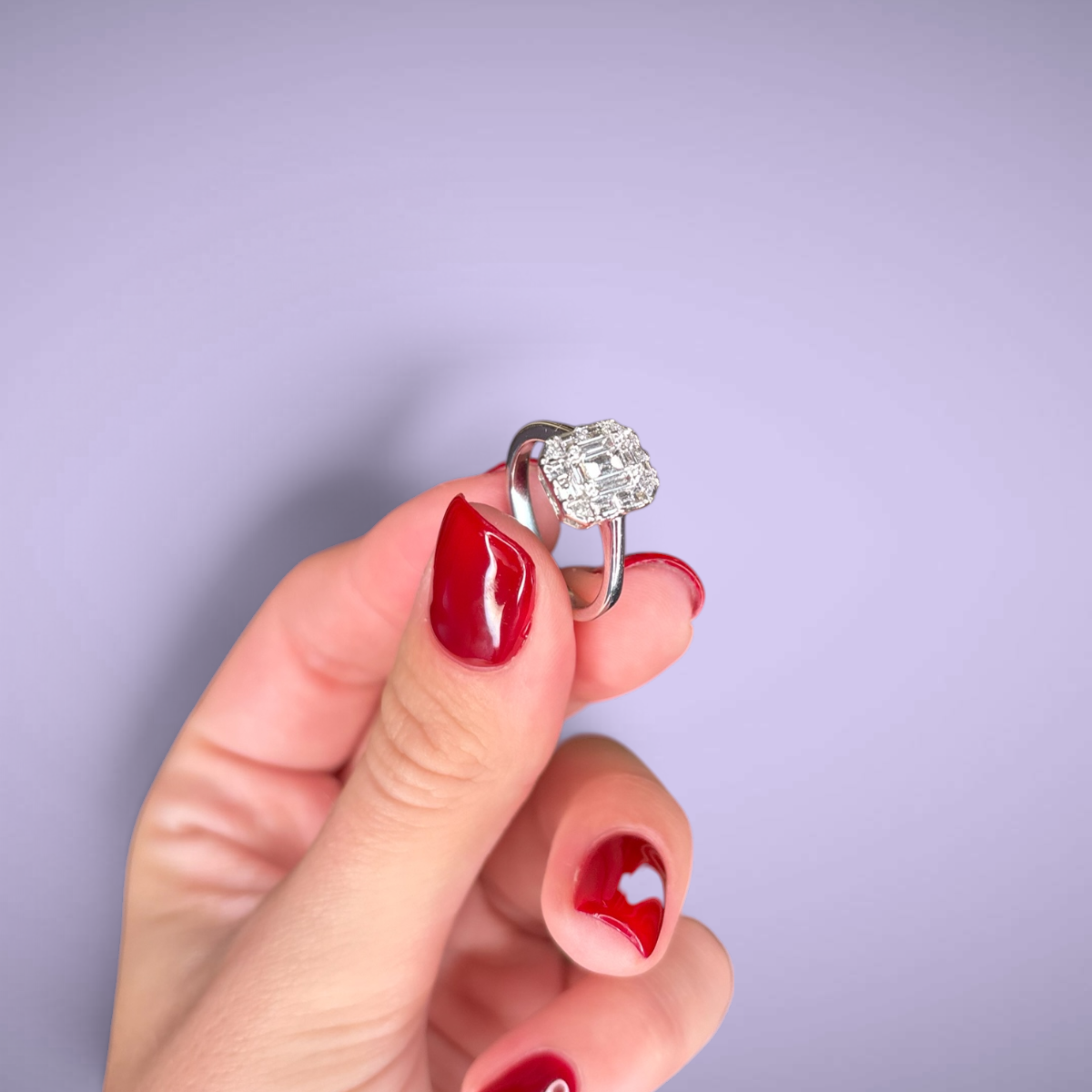 Anello in oro kt18 con diamanti fancy shape ct0,92 F VS