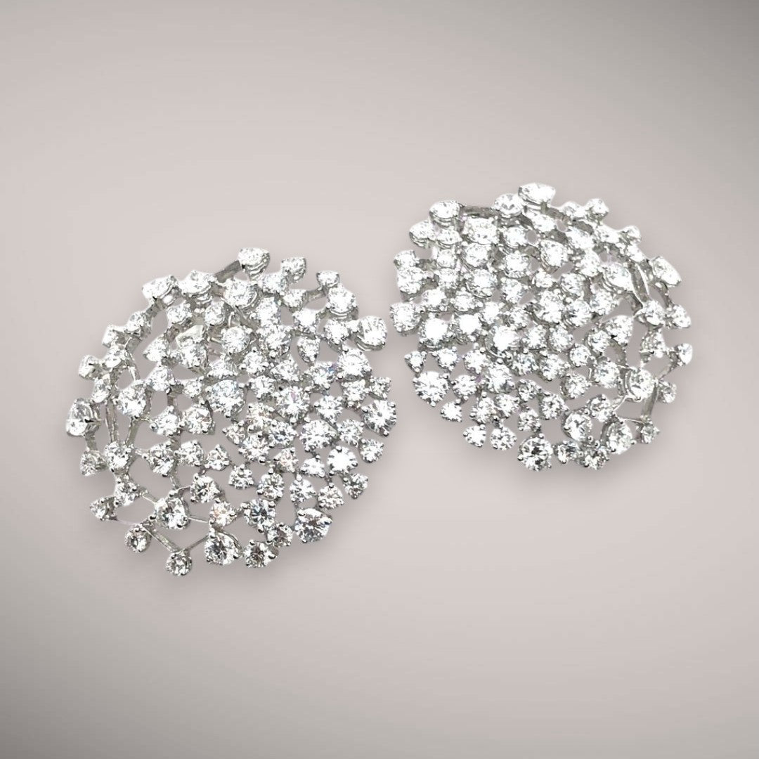 Orecchini in oro kt18 con diamanti taglio brillante ct12,68 F VS